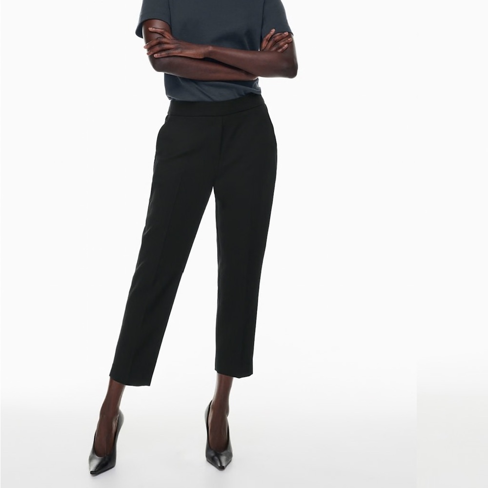 Aritzia Babaton Black Ankle Cropped Conan Pants